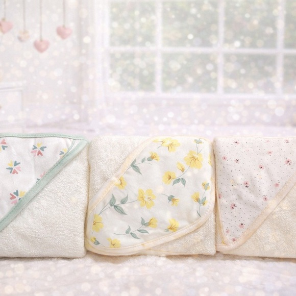 Other - Soft Cotton Hooded Baby Towels - Yellow & Mint Floral Pack